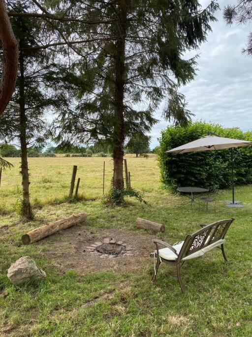 Chaumiere Familiale Weekend & Vacances Paisible Saint-Philbert-sur-Risle Extérieur photo