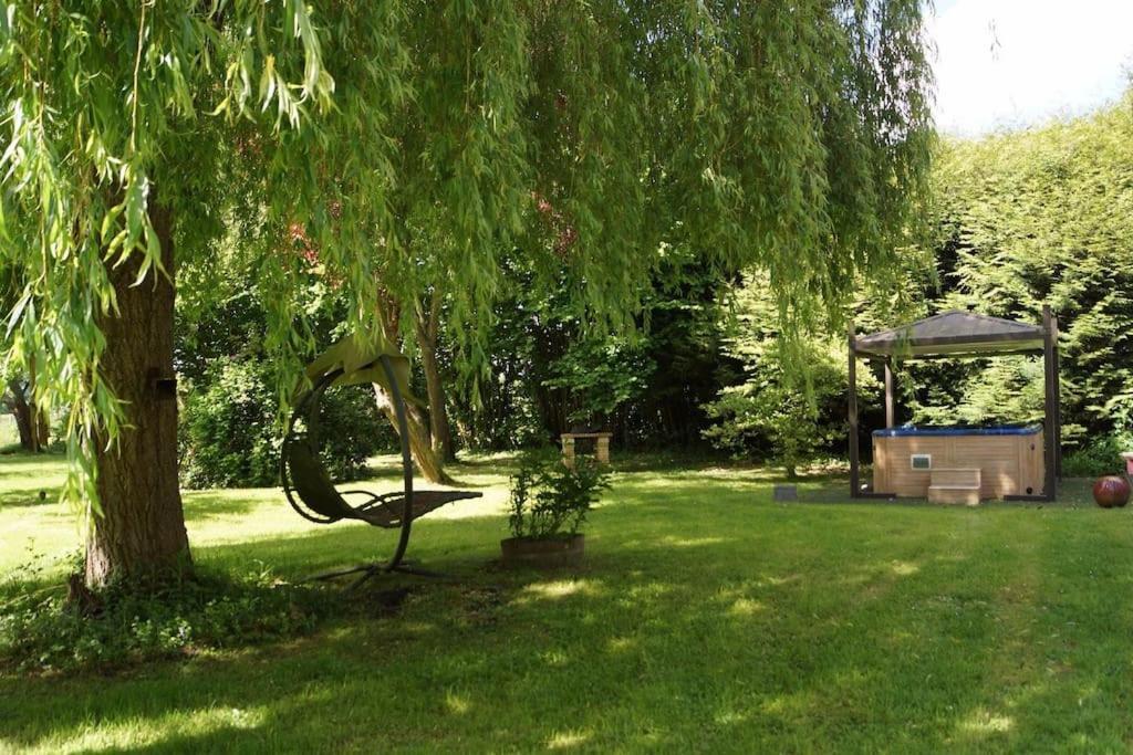 Chaumiere Familiale Weekend & Vacances Paisible Saint-Philbert-sur-Risle Extérieur photo