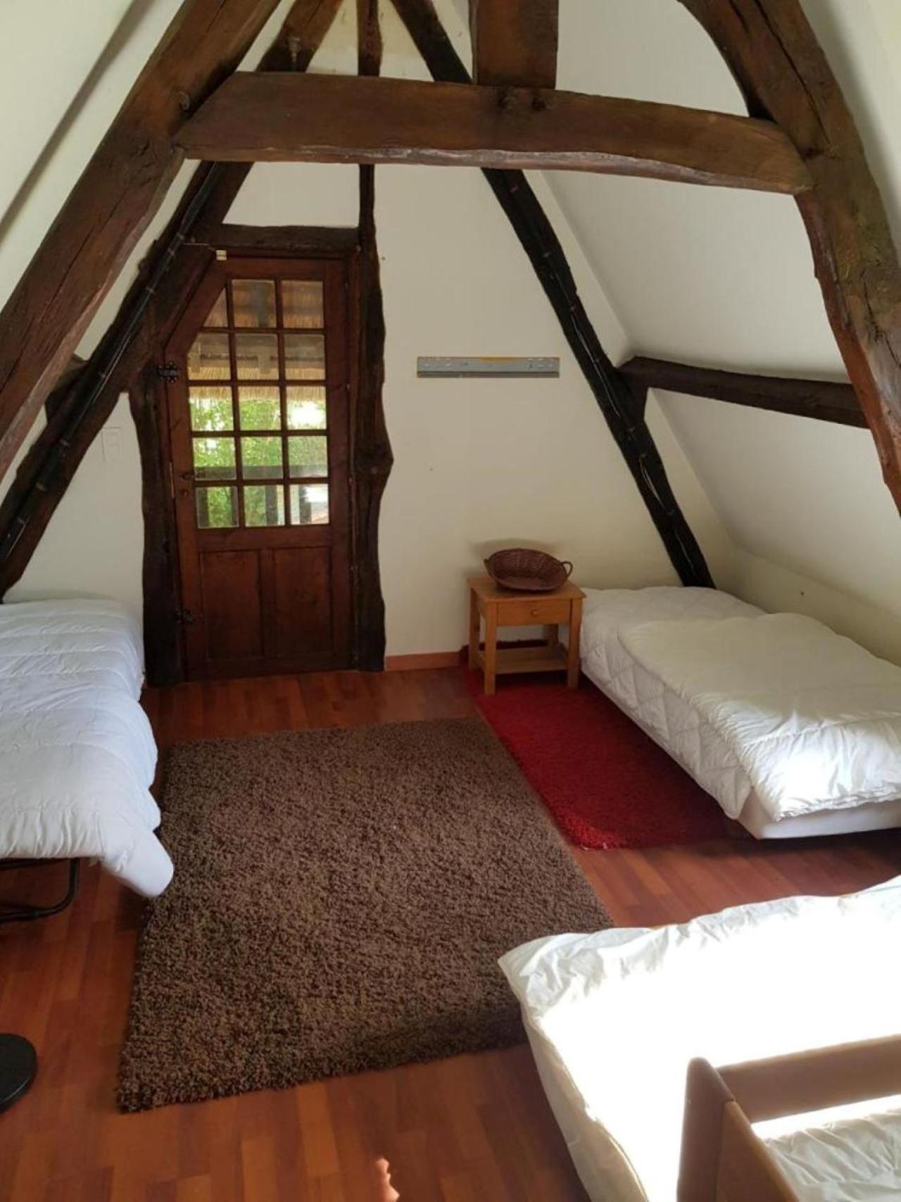 Chaumiere Familiale Weekend & Vacances Paisible Saint-Philbert-sur-Risle Extérieur photo